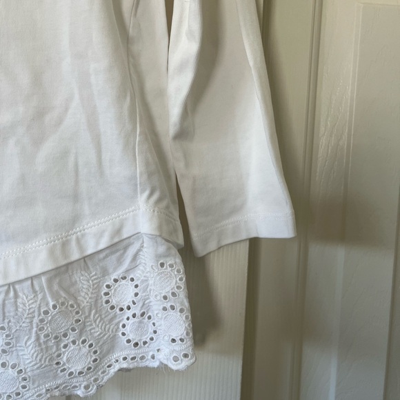 J by J Crew 3/4 sleeves white t shirt with lace bottom - Picture 3 of 11